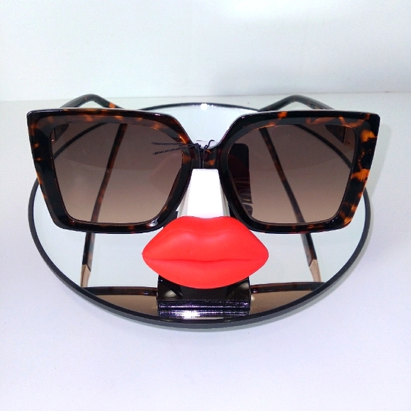 Accessories - Animal Print Oversized Gold Rectangle Temple Square Sunglasses
